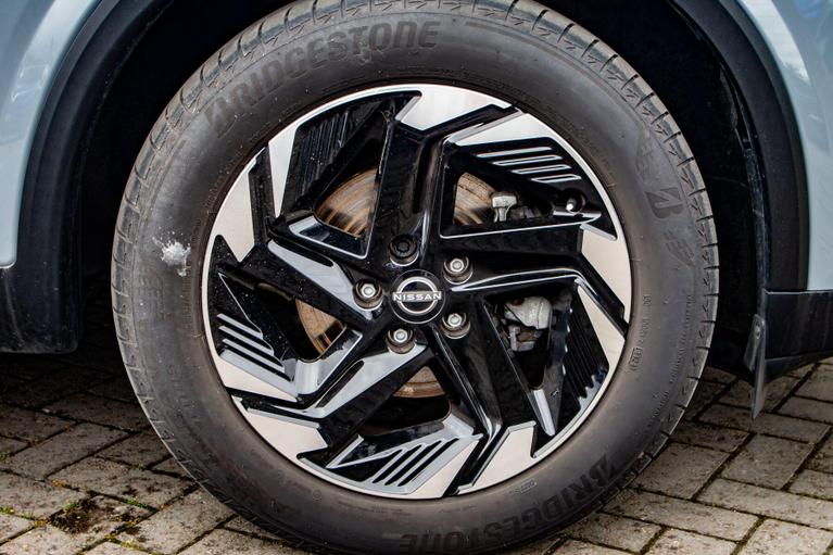 Used Nissan Qashqai OW74VTA 15