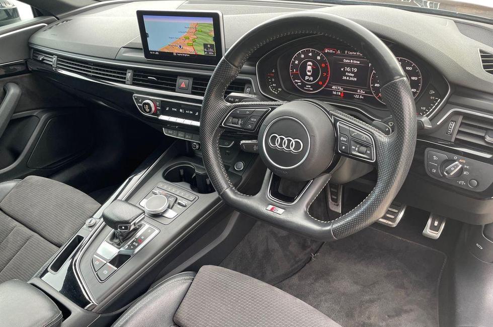 Audi A5 Photo at-dcbfb8a20e7947f29393c039e64d581b.jpg