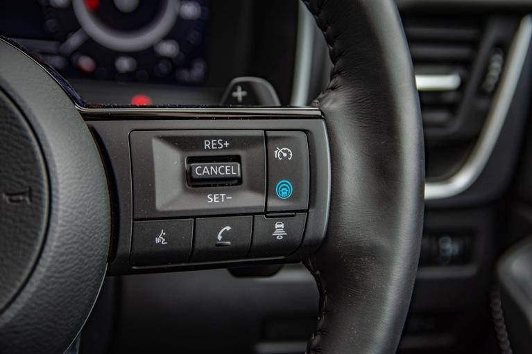 Used Nissan Qashqai OW74VTA 13