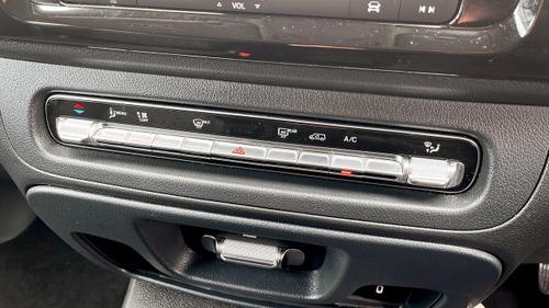 Mercedes-Benz Vito Photo at-dcca5b70195c4d569e8f9ce0562539ac.jpg