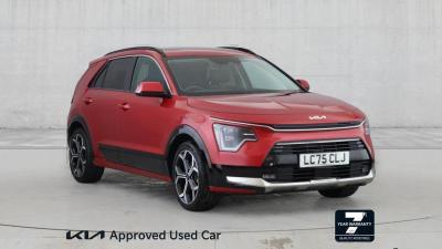 Used 2025 Kia Niro 1.6 GDi HEV 4 Runway Red at Kia Motors UK