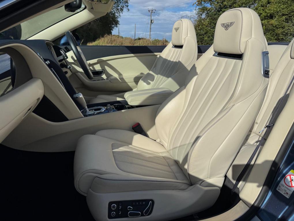 Used Bentley Continental V8MAP 4