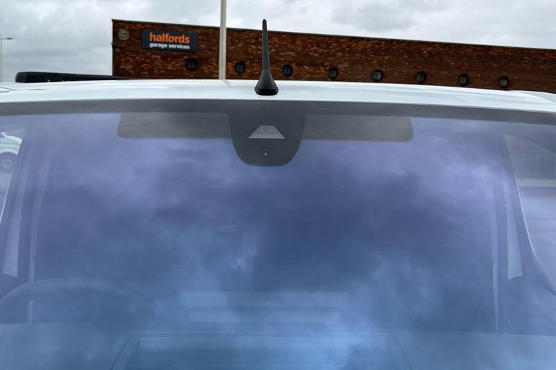 Used Peugeot Expert 202601169196842 26