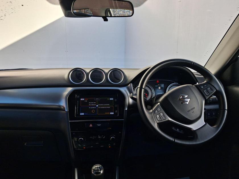 Suzuki Vitara Photo at-dd21baf18aea4ea284b7d04c5ad65b13.jpg