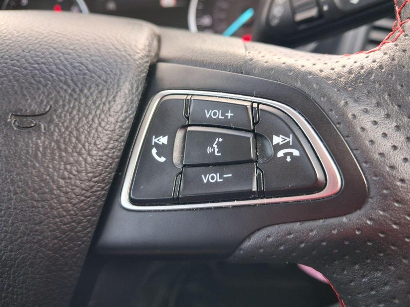 Ford EcoSport Photo at-dd26e99f7afc4eaab9230a5365079e07.jpg