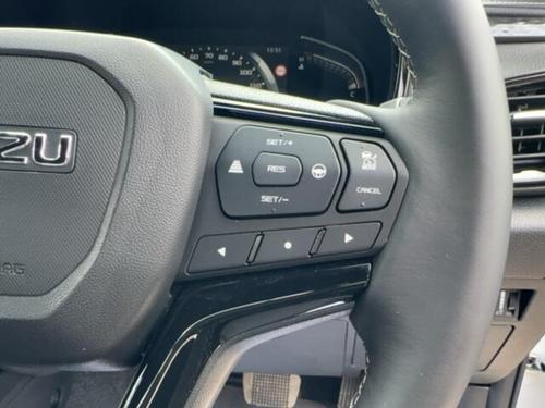Isuzu D-MAX Photo at-dd32862fe48f439e9f1a079a39a01e20.jpg
