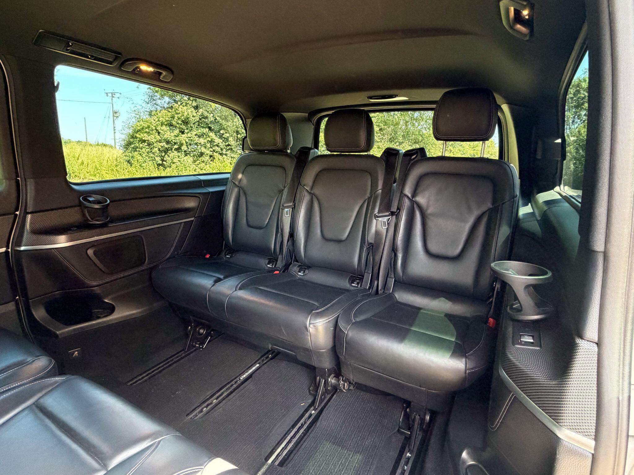 Mercedes-Benz V Class 2.0 V300d AMG Line G-Tronic+ Euro 6 (s/s) 5dr XLWB — photo 13