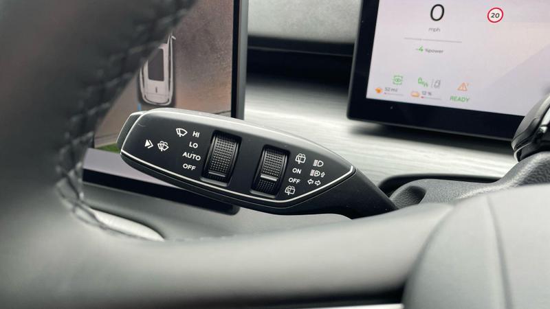 Chery Tiggo 8 Photo at-dd5a2fd8055e45a09d19b55274cee36a.jpg