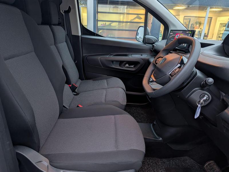 Used Peugeot e-Partner NU74VLB 12