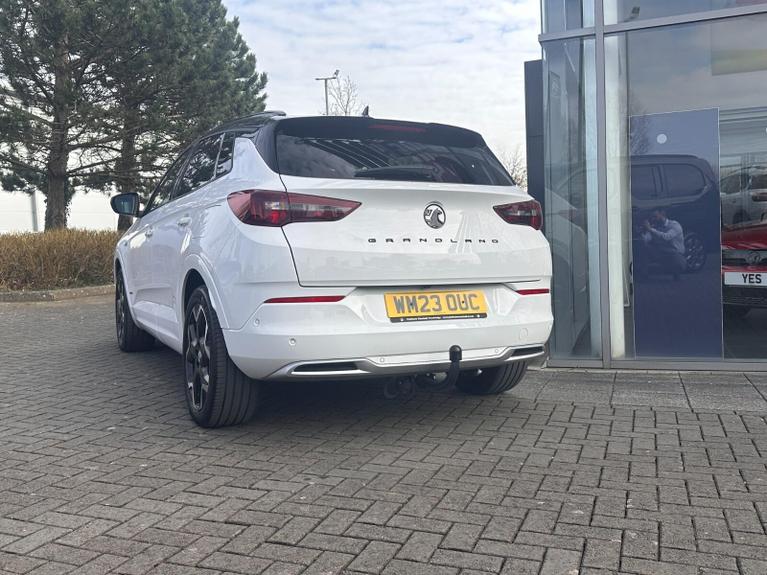 Used Vauxhall Grandland WM23OUC 3