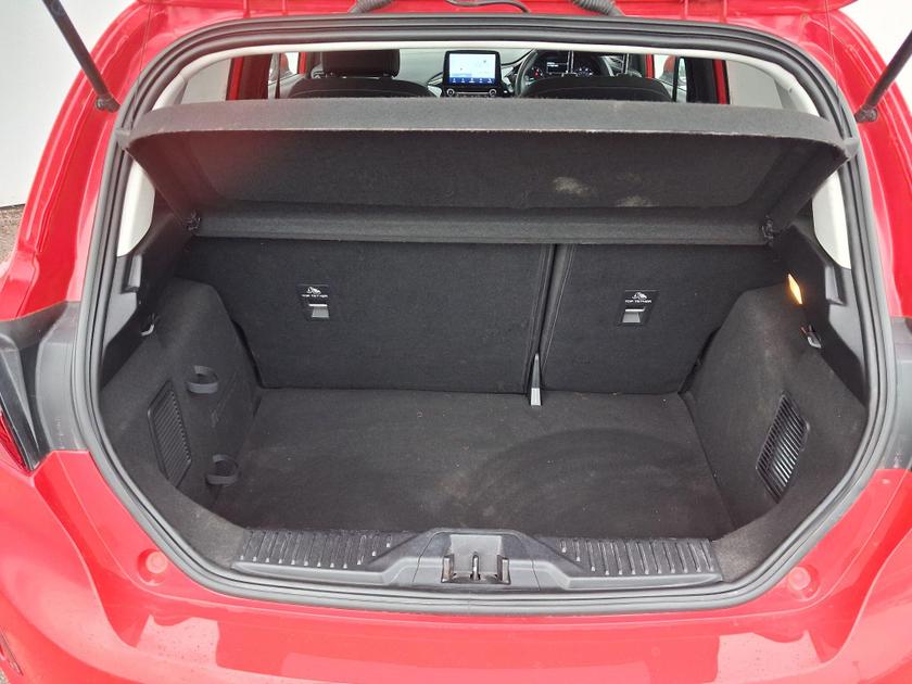 Ford Fiesta Photo at-de2e784040e74d2f936bf2b15a69bd4f.jpg