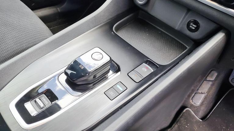 Used Nissan Qashqai YB72VAY 1
