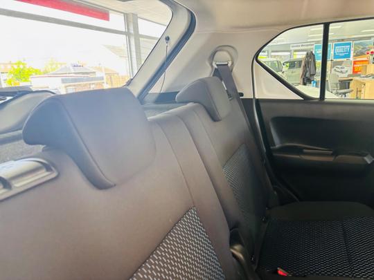 Suzuki Ignis Photo at-de541d9809934d45b955065c50b06c5c.jpg