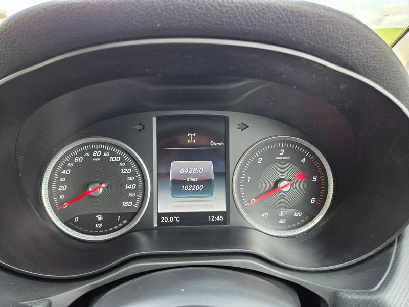 Mercedes-Benz X Class Photo at-de6dead73f584df3b64ab03fa190d481.jpg