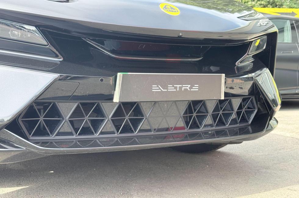 LOTUS Eletre Photo at-de735341b5d943e8b657b44aee8d52de.jpg