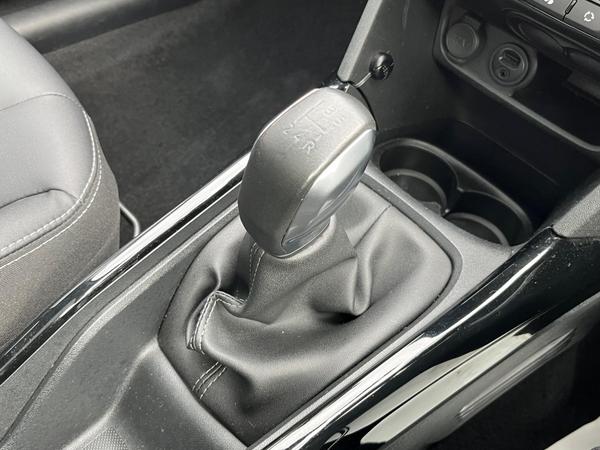 Used Peugeot 2008 BV67AKO 50