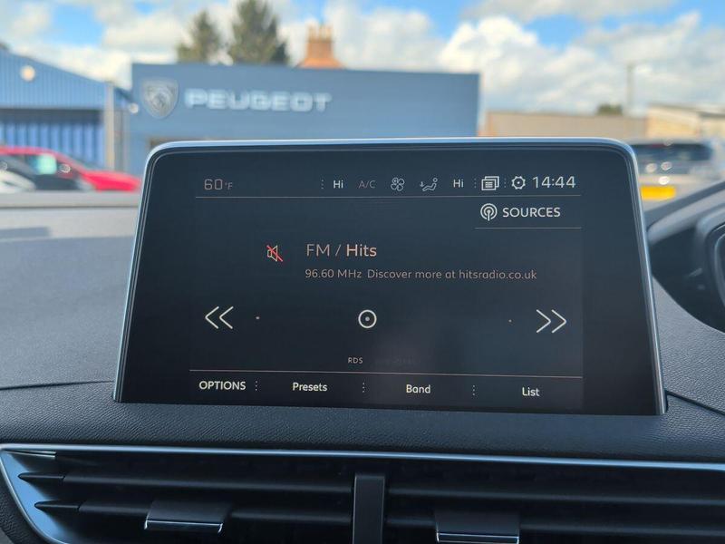 Used Peugeot 3008 NV17ETT 28