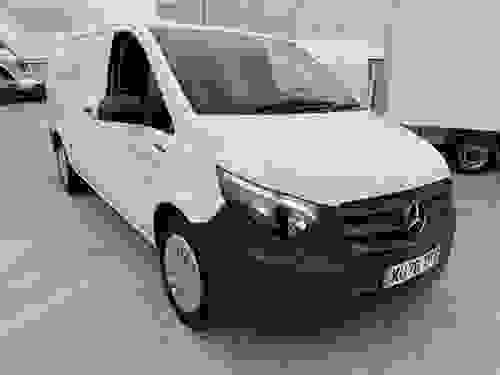 Mercedes-Benz eVito Photo at-dec5d6bf21ff4d9b8685e506e182ec38.jpg