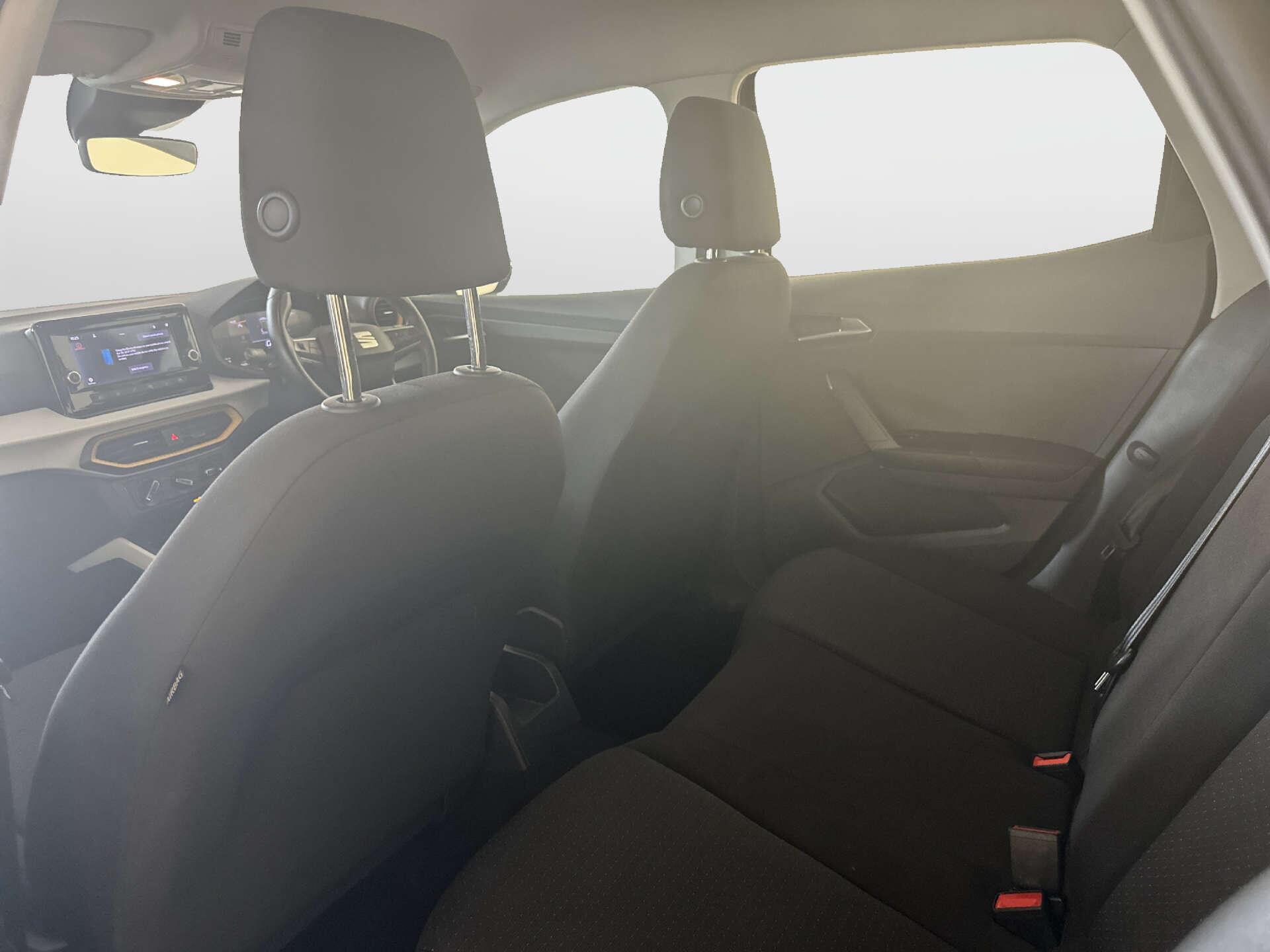 2023 SEAT Arona thumbnail 15