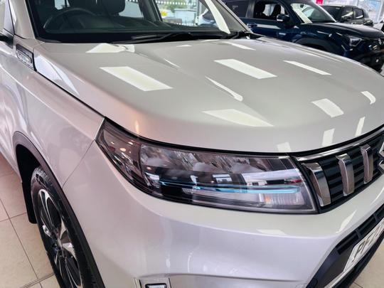 Suzuki Vitara Photo at-defd2d8b6d1a42c892e5b23246f51776.jpg