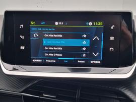 Peugeot E-208 Photo 13
