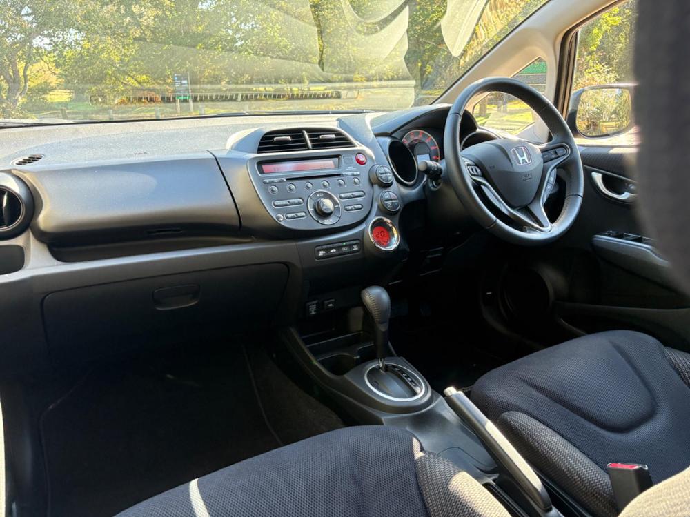 Honda Jazz Photo at-df1b447a192d41f08d723ee5ad7dd3e0.jpg