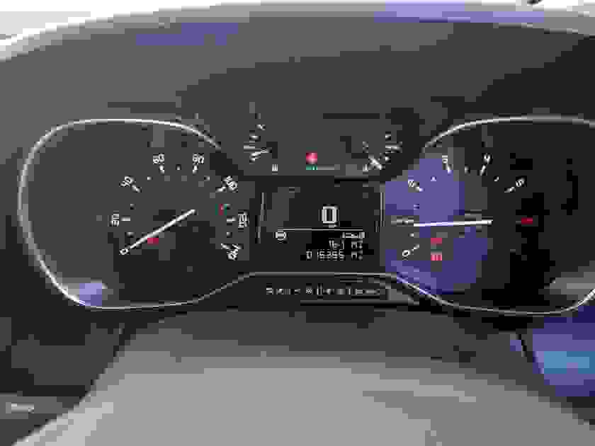 Citroen C3 Aircross Photo at-df1d4d53ee594ea6ab6c8c20159cd3b7.jpg