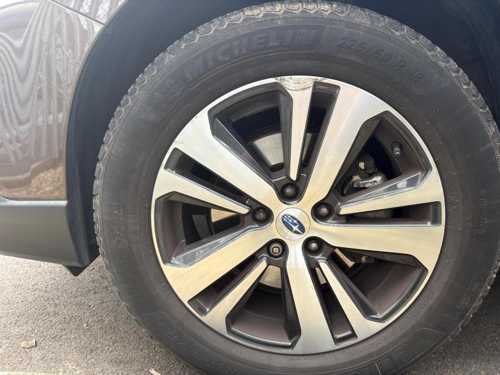 Used Subaru Outback EA19AXB 16