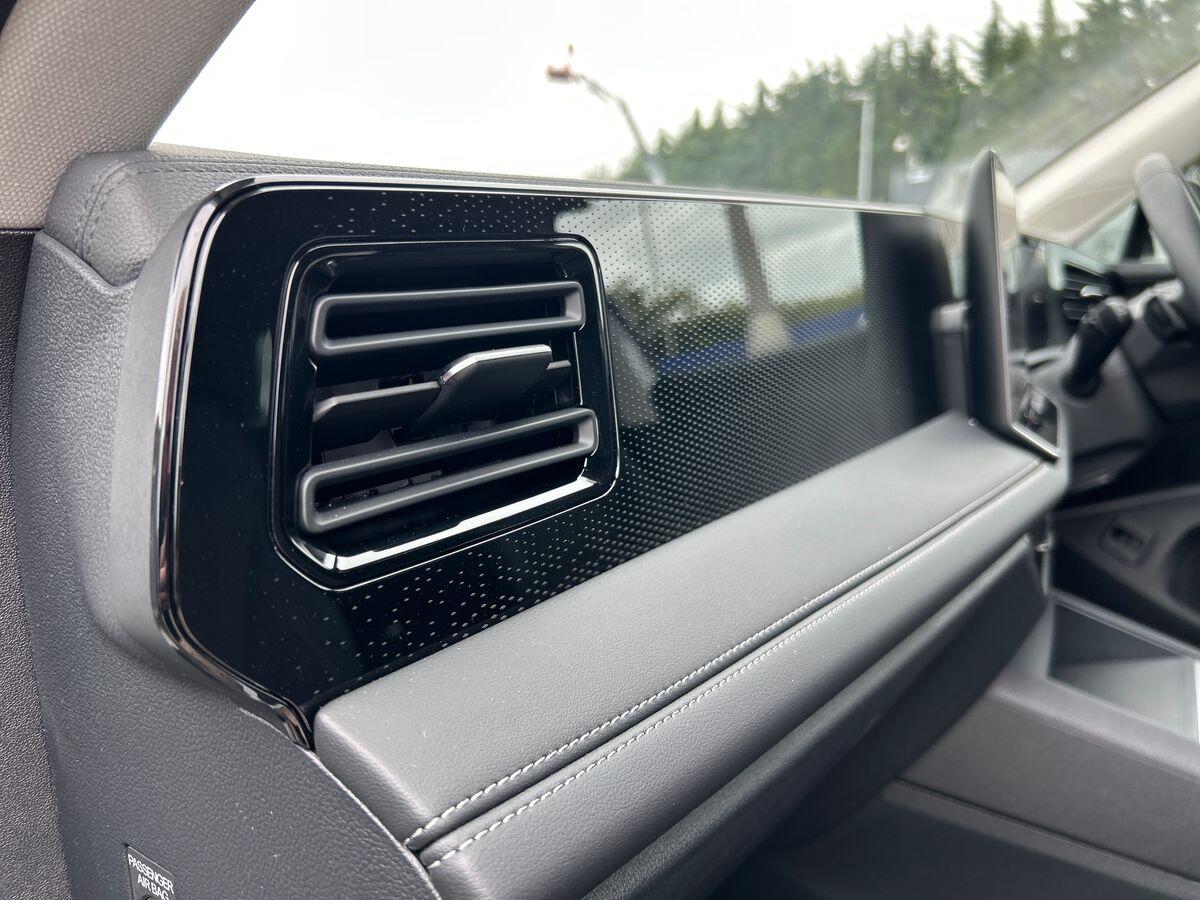 Volkswagen Tiguan Photo at-df5a9a305e4245e0bf7ef1dd788c04d5.jpg