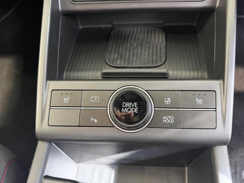 Hyundai KONA Photo at-df8edf40a99845d3acd8f2faf2da164e.jpg