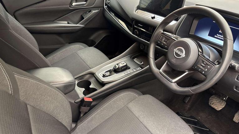 Used Nissan Qashqai BT24EOY 6