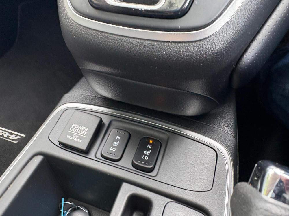 Honda CR-V Photo at-e011f64206e0414fbd38717f43ef0213.jpg