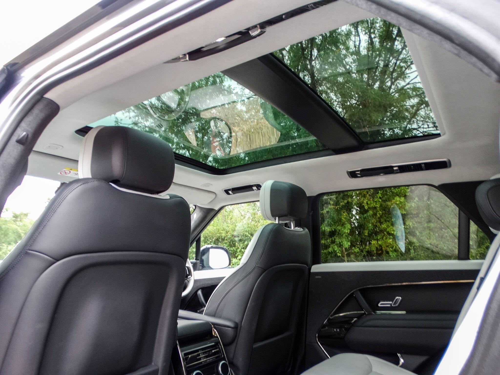 Land Rover Range Rover Sport 3.0 D300 MHEV Autobiography Auto 4WD Euro 6 (s/s) 5dr — photo 15