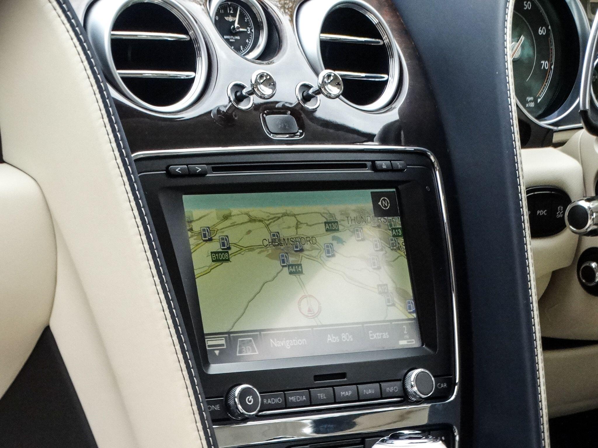 Bentley Continental 4.0 V8 GT S Coupe 2dr Petrol Auto 4WD Euro 6 (528 ps) — photo 16