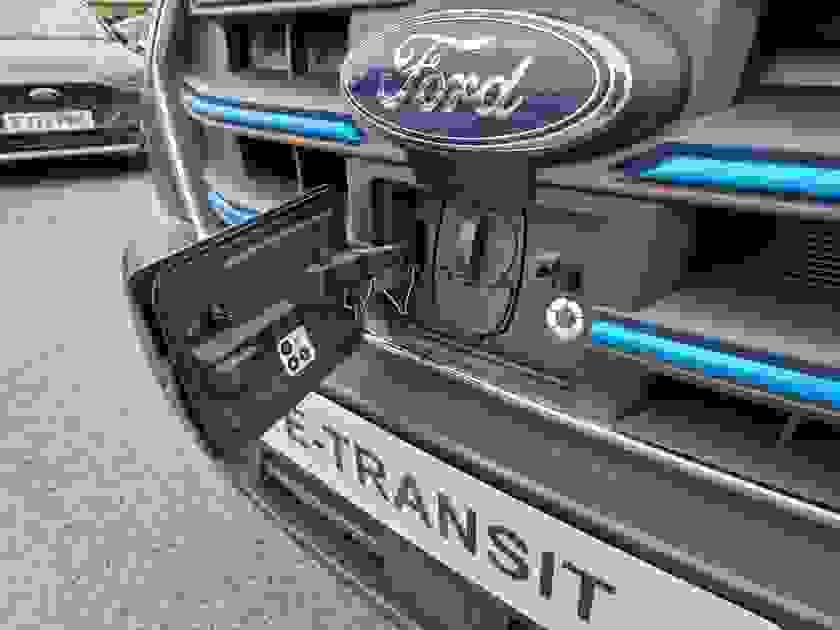 Ford E-Transit Photo at-e07351187fad4a6580d5ac181a9f4bb6.jpg