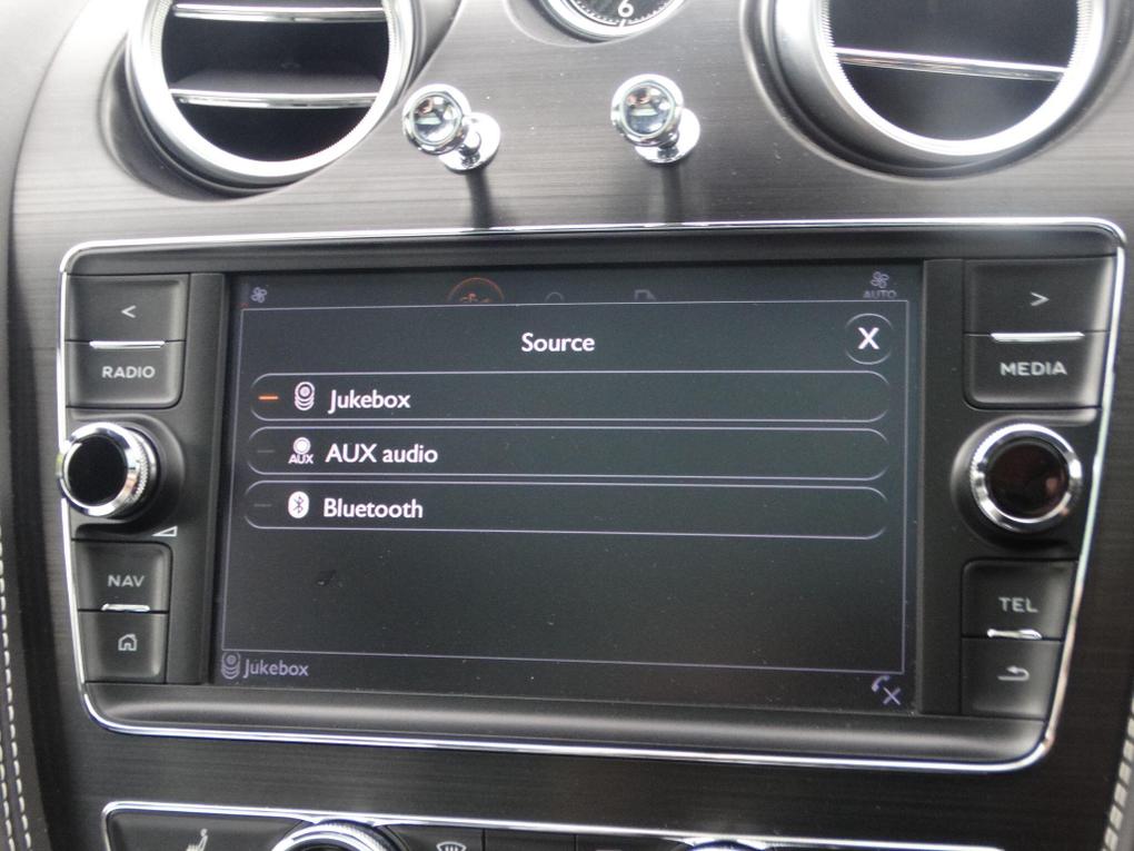 Used Bentley Bentayga LF18RHZ 26