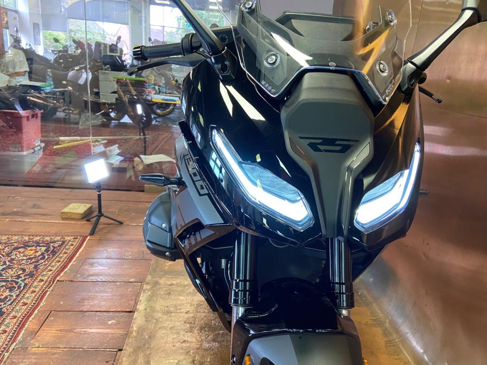 BMW R 1300 RS Photo at-e09beca8136b401e83e0c35417f7a54e.jpg