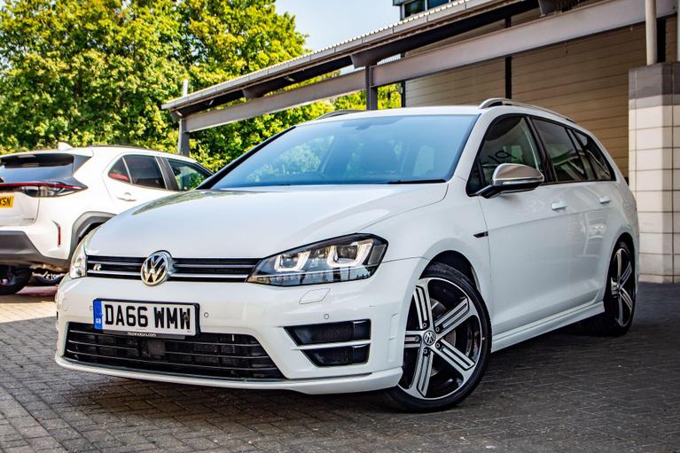 Used Volkswagen Golf DA66WMW 8