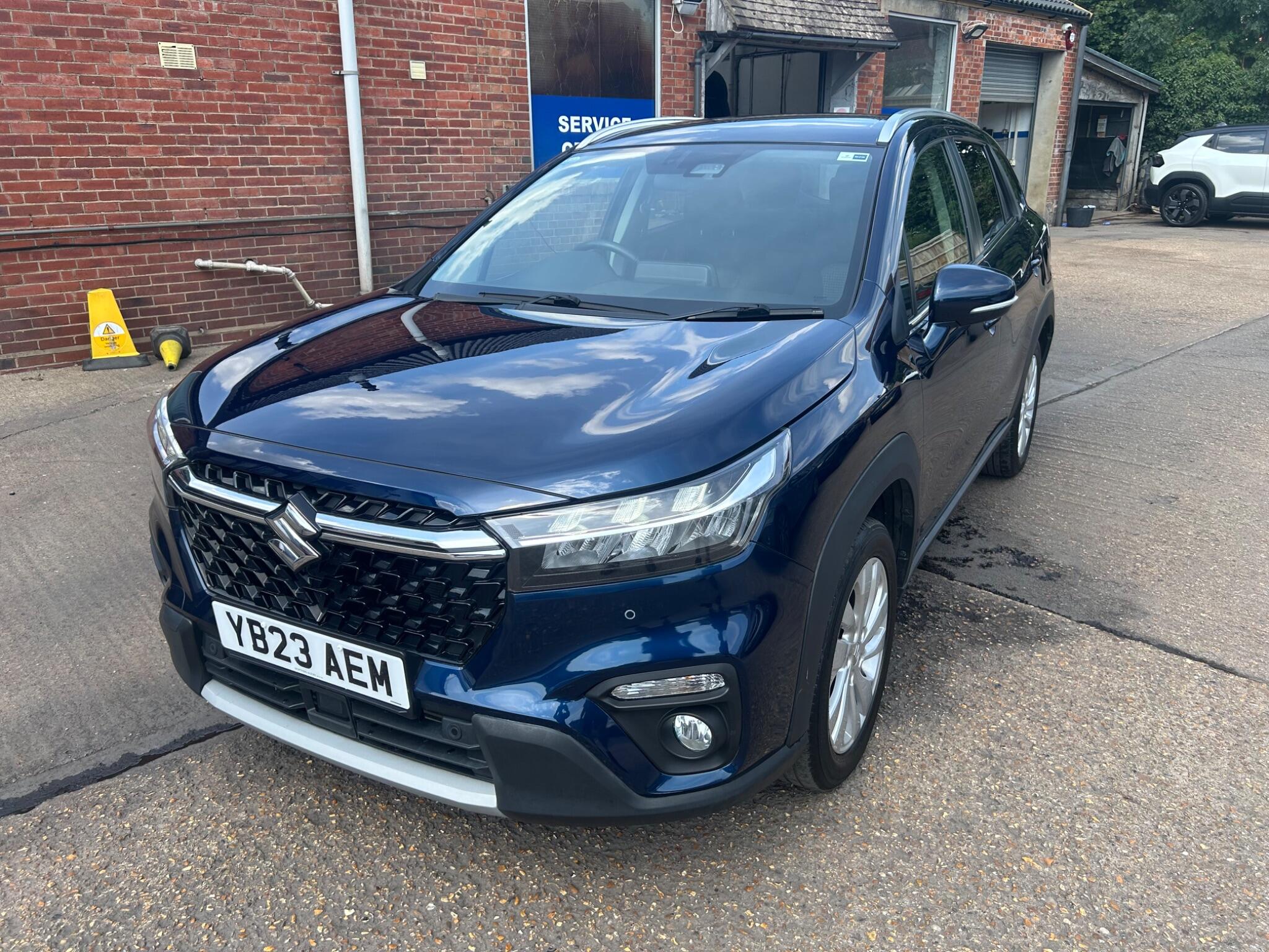2023 SUZUKI SX4 S-CROSS