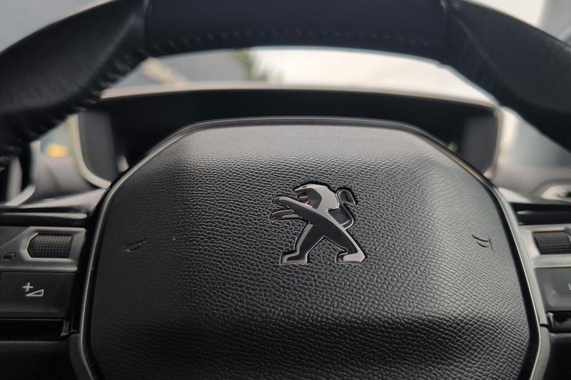 Used Peugeot 2008 YG70CVW 34