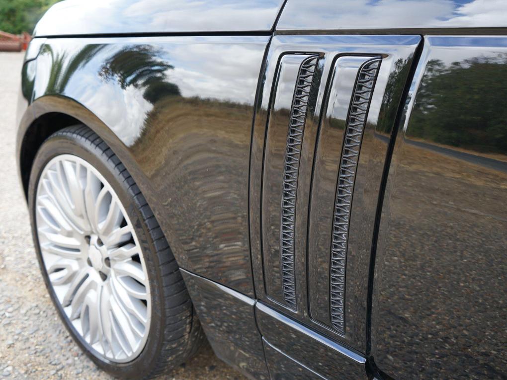 Used Land Rover Range Rover YG68JSZ 37