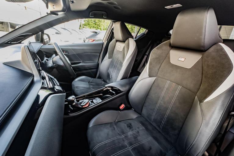 Used Toyota C-HR RV23VDN 28