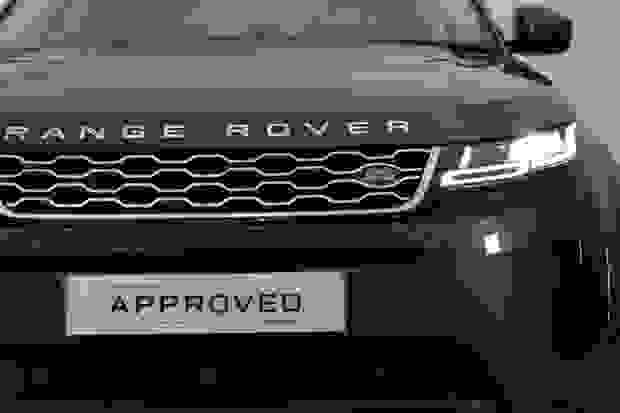 Land Rover RANGE ROVER EVOQUE Photo at-e0c258ea715440bb96f8c9986ab67ccb.jpg