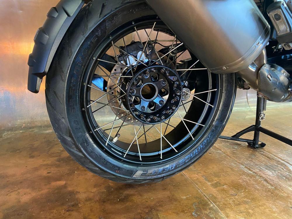 BMW R 1200 GS Photo at-e10b6b41a9614fff9a427ad8fd35acd2.jpg