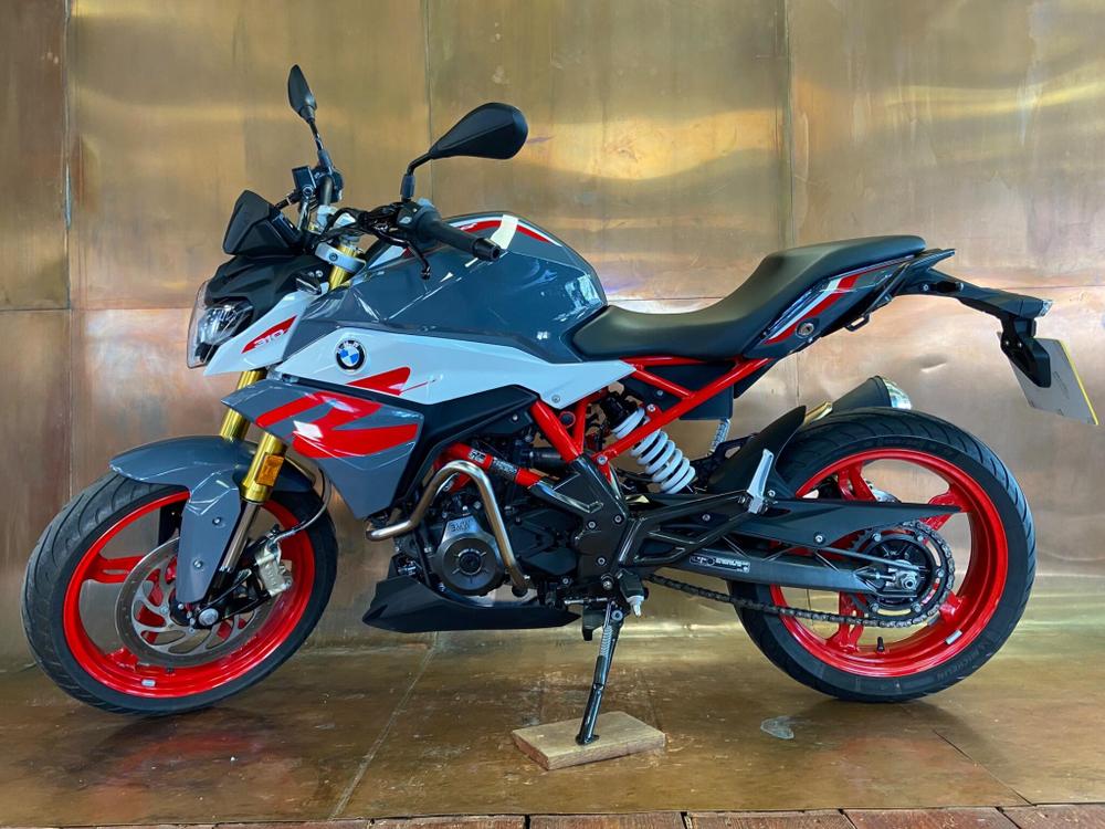 BMW G 310 R Photo at-e115fbaf70494f5e8171c378be4bc4c4.jpg
