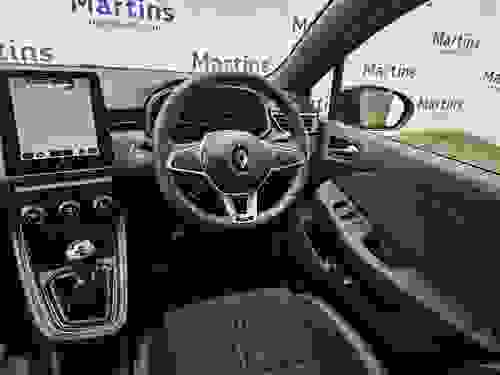 Renault Clio Photo at-e13017b305444732ae9f5371234aed4d.jpg