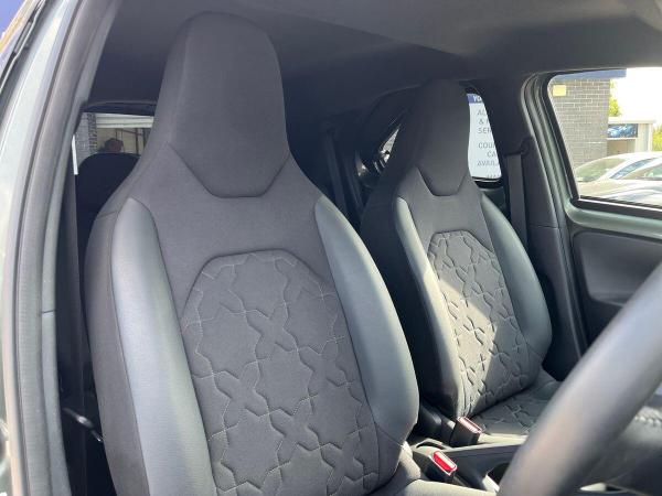 Toyota Aygo X Photo at-e149472277e241c6a96cda5d3551bb61.jpg