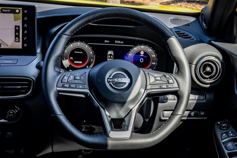 Used Nissan Juke WM26VCE 18