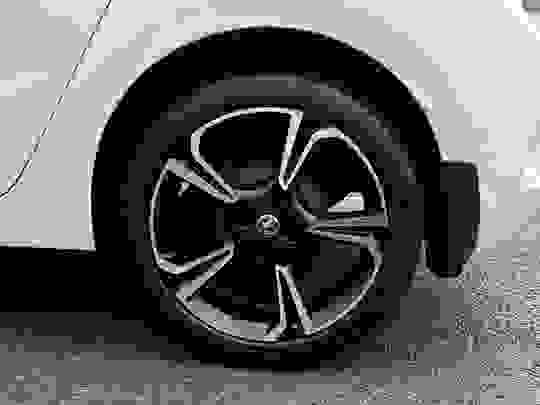 Vauxhall Corsa Photo at-e17d2d38b1034971adc56286639fdeb1.jpg