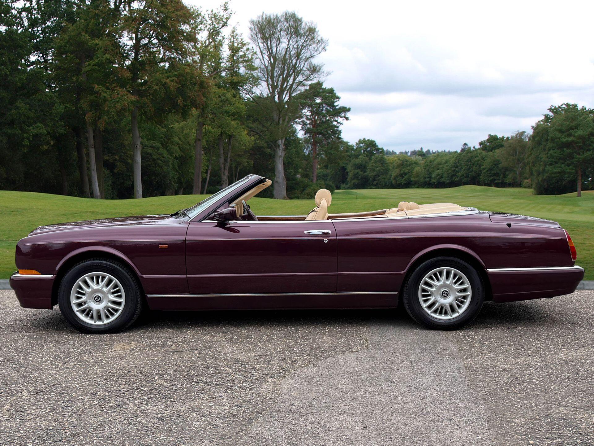 Bentley Azure 6.8 Convertible 2dr Petrol Automatic (422 g/km 385 bhp) — photo 2